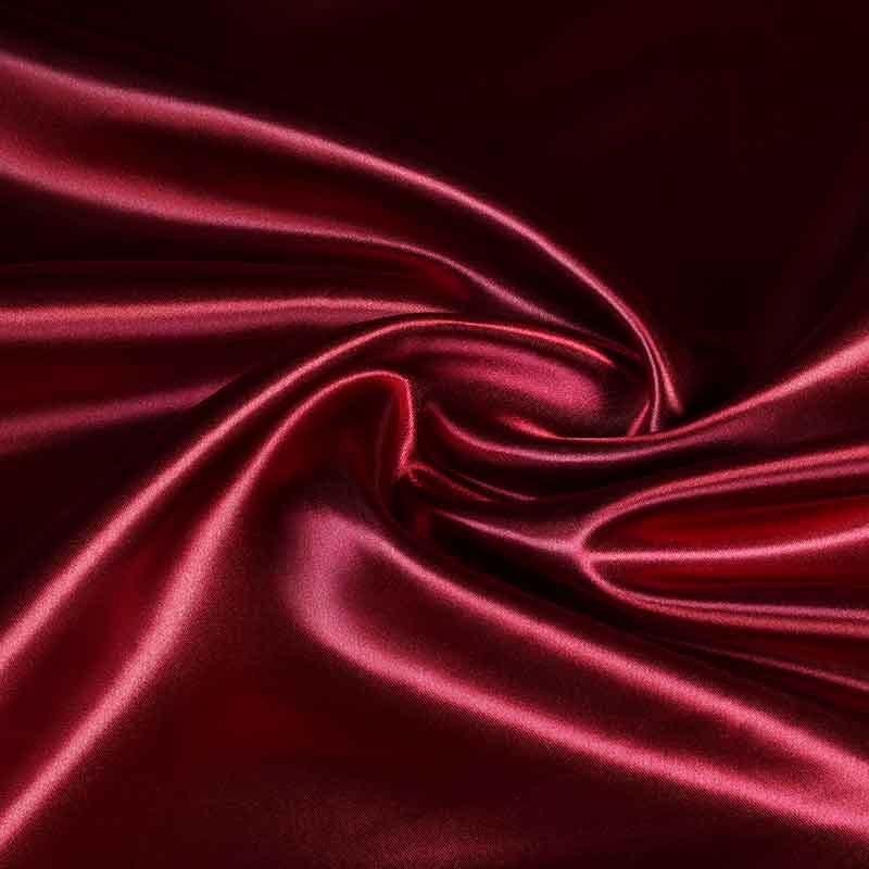 Tissu satin bordeaux