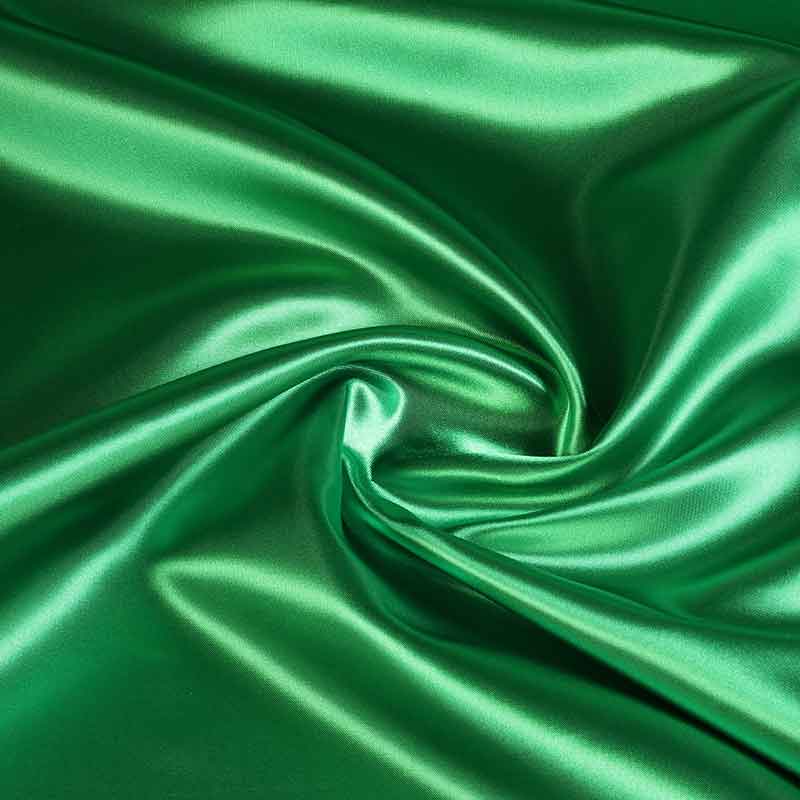 Tissu satin vert