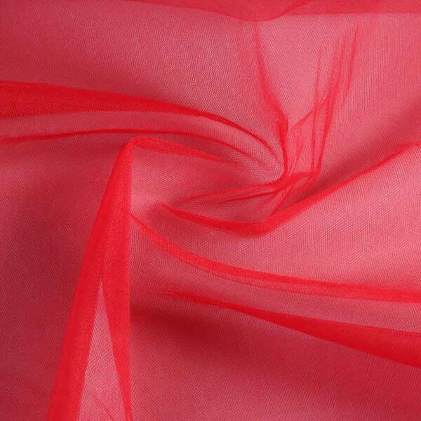 Tulle de mariée rouge