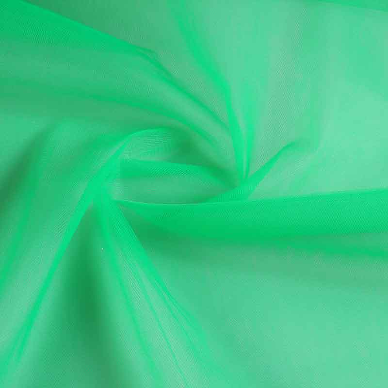 Tissu tulle de mariée vert