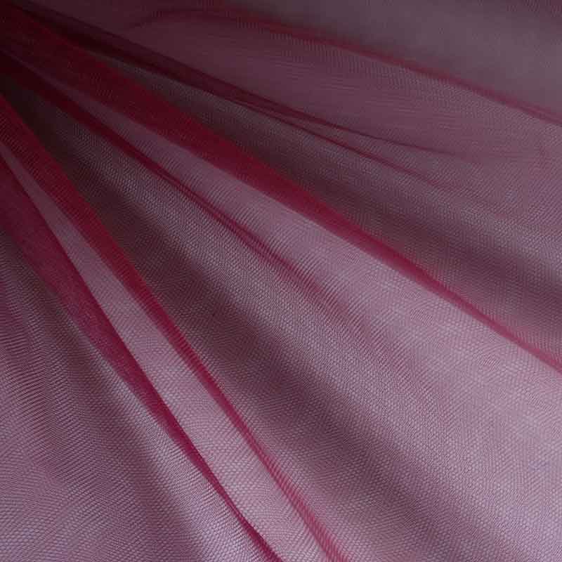 Tulle ignifuge rouge vin