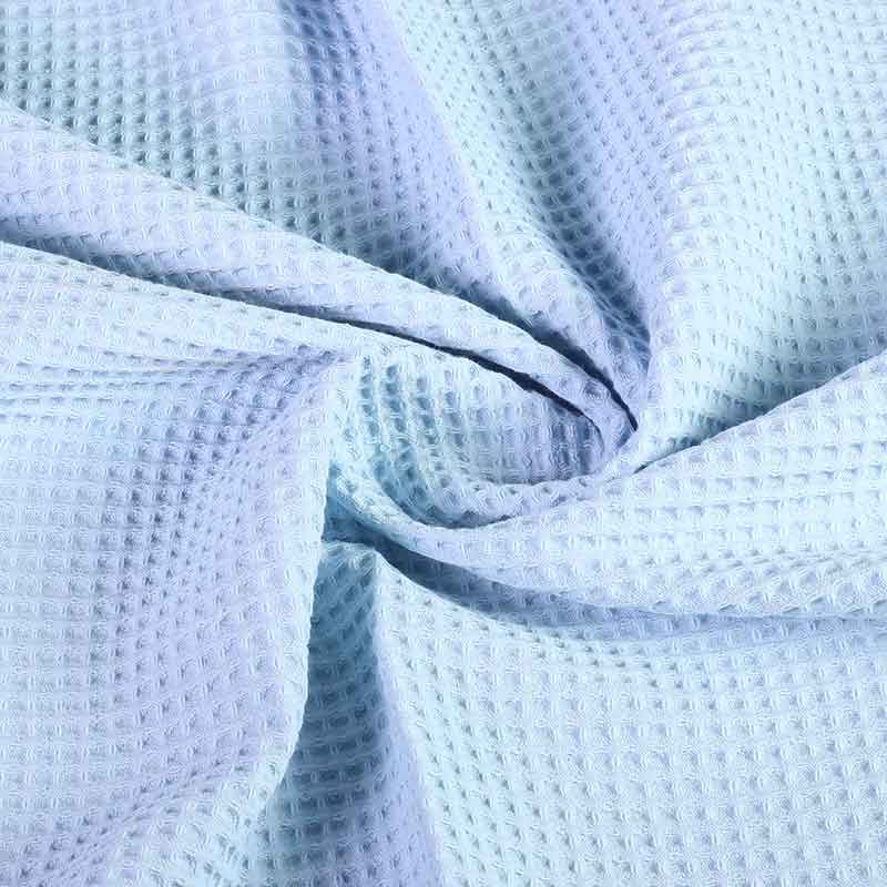 Tissu gaufré baby blue