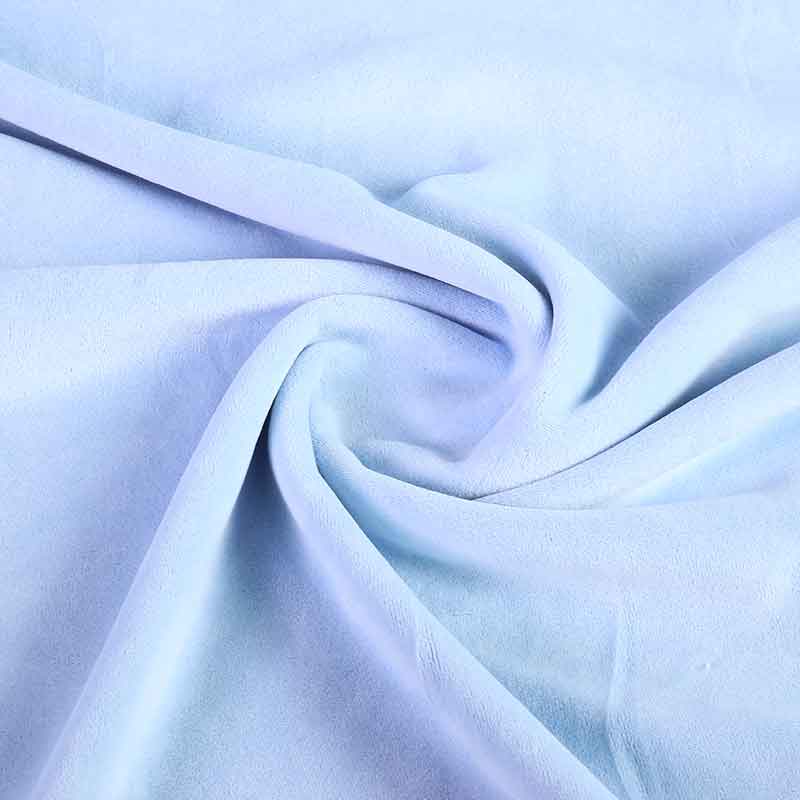 Tissu Nicky velours bleu bébé