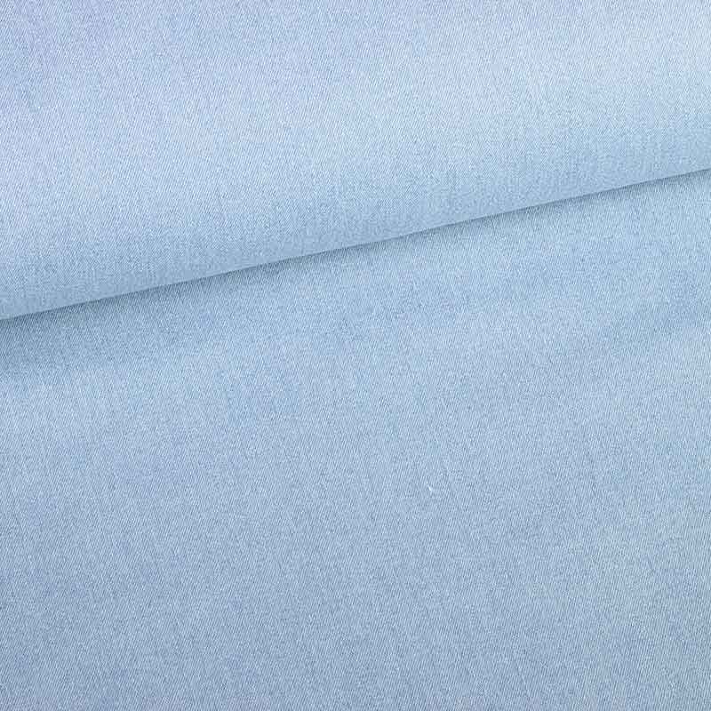 Tissu denim bleu clair lavé