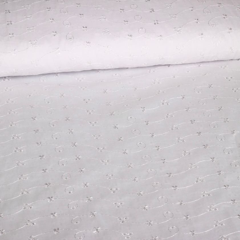 Tissu broderie blanc