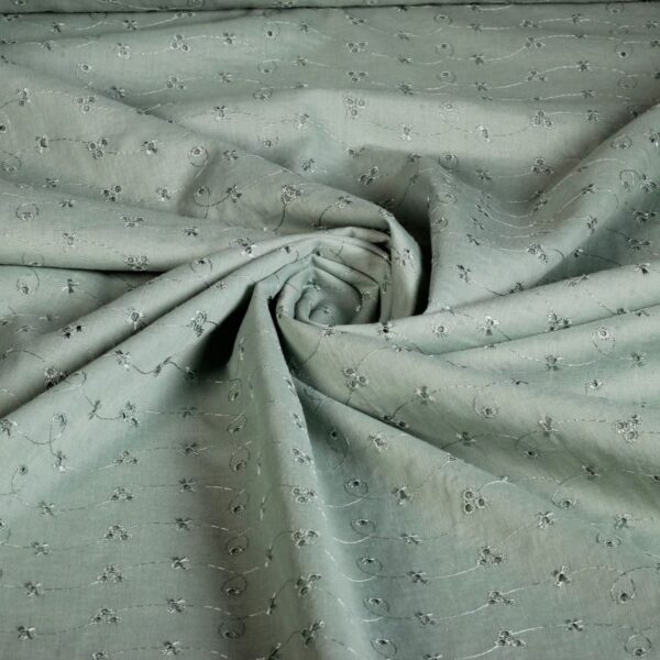 Tissu broderie vert ancien