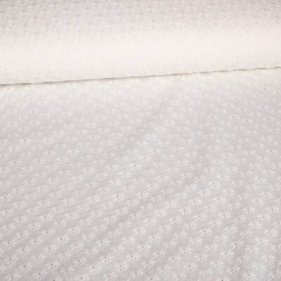 Tissu broderie fleur blanc