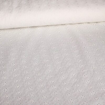 Tissu broderie off white / ecru