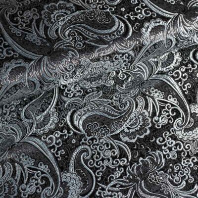 Tissu jacquard paisley noir avec argent