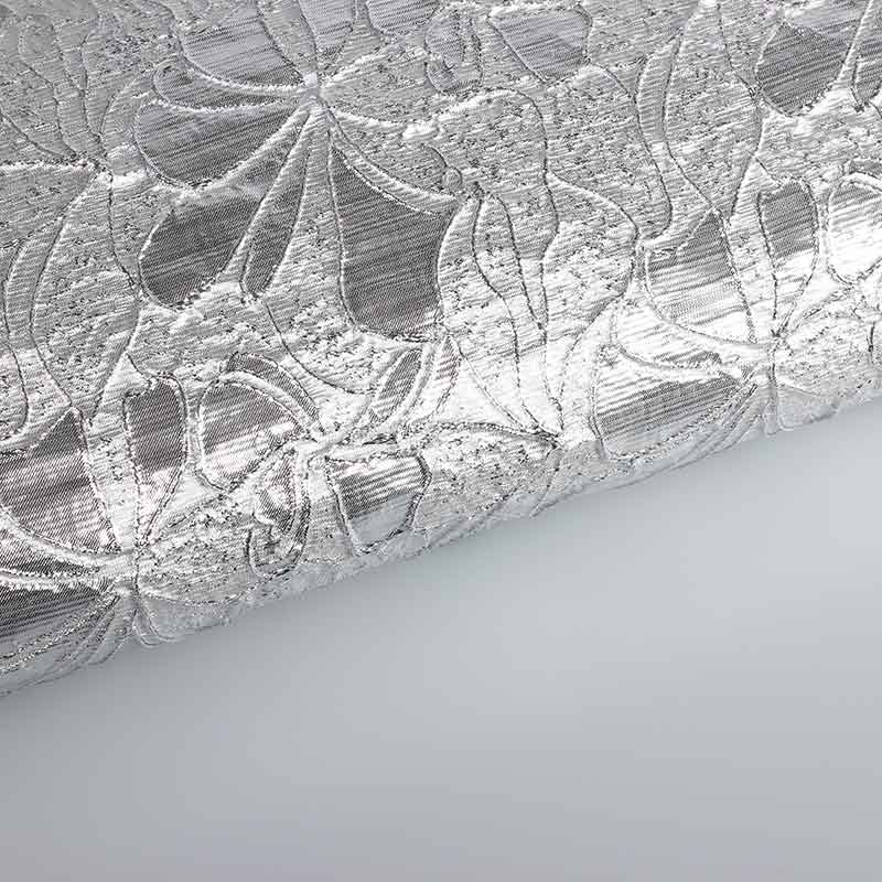 Tissu Jacquard fleur tone-in-tone lurex argent