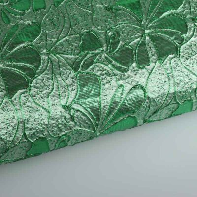 Tissu Jacquard fleur ton sur ton vert avec lurex