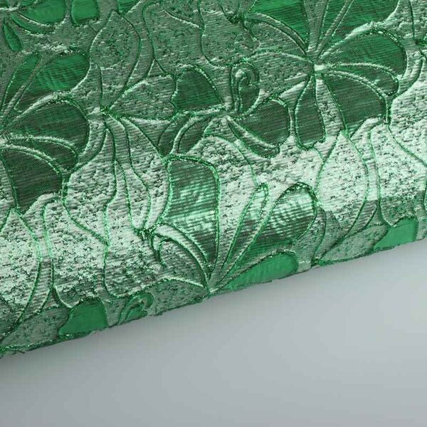 Tissu Jacquard fleur ton sur ton vert avec lurex