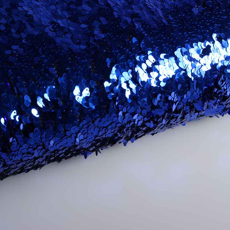 Tissu mesh petites gouttes cobalt