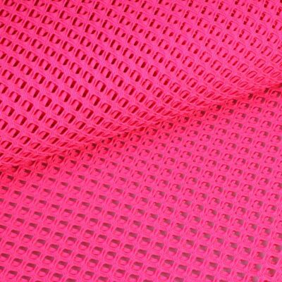 Tissu filet élastique grossier fluor rose