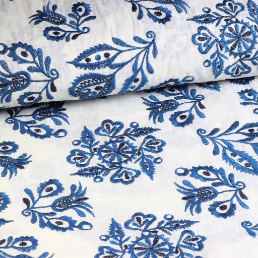 Tissu broderie coton retro fleur bleu